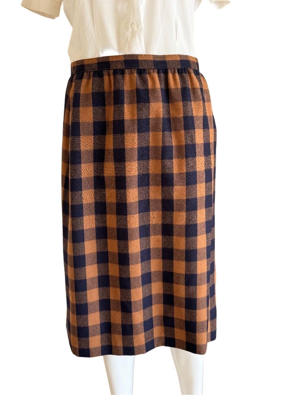 Dalton women’s 14 tan plaid pencil skirt Union Made vintage knee length